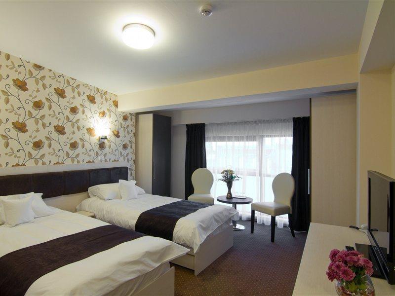 West Plaza Hotel Bucarest Exterior foto